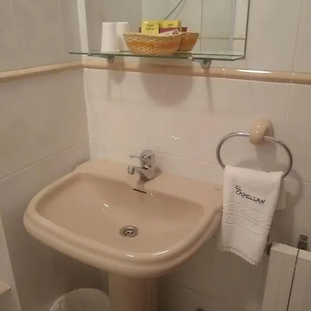 Hotel Capellan 2*